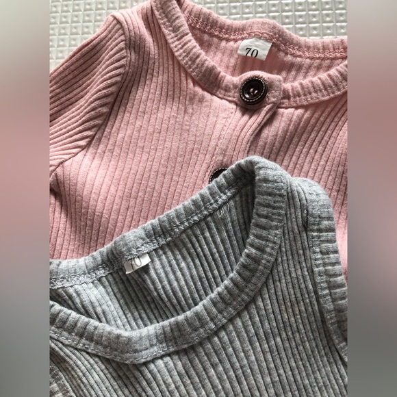 Baby girl bundle of two ribbed jumpsuits,Short sleeve & sleeveless•••CUTE - Picture 3 of 5